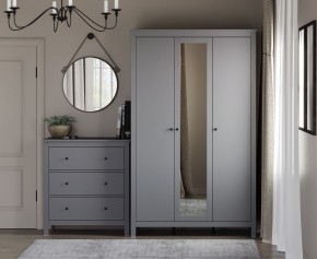 2.08.01.040.4 САГА шкаф 3 двери с зеркалом серый в Кургане - kurgan.ok-mebel.com | фото 4