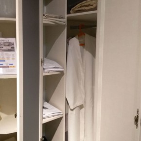 ЛИВАДИЯ Л9 Шкаф угловой в Кургане - kurgan.ok-mebel.com | фото 2