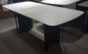 Стол RASMUS 160 TL-45 Белый мрамор, испанская керамика / черный каркас, ®DISAUR в Кургане - kurgan.ok-mebel.com | фото 2