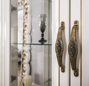 Витрина двухстворчатая Натали в Кургане - kurgan.ok-mebel.com | фото 2